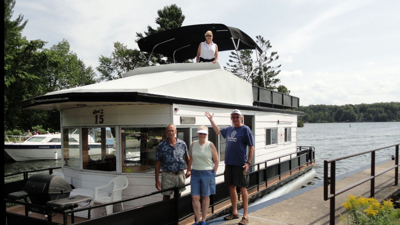 2012Sept TrentSevernWaterway DSC04232_OurboatUs 1366x768